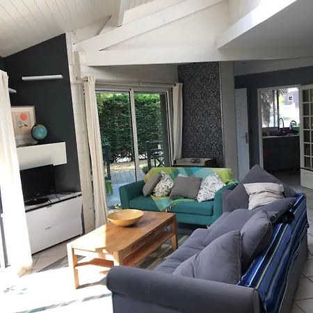 Villa Val Fleuri * لابينيه